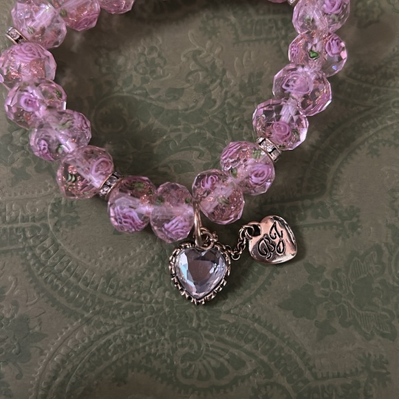 BETSEY JOHNSON Pink Flower Beaded Stretch Bracelet - Picture 7 of 7